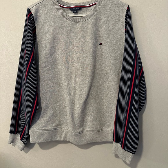 Tommy Hilfiger Sweaters - Tommy Hilfiger Crewneck Sweater Gray and Black